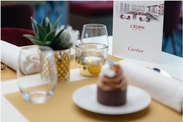 Pop-up tea room, by Cartier!