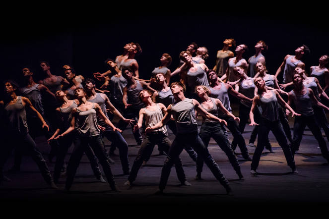 Contemporary triple bill, from the Royal Ballet!